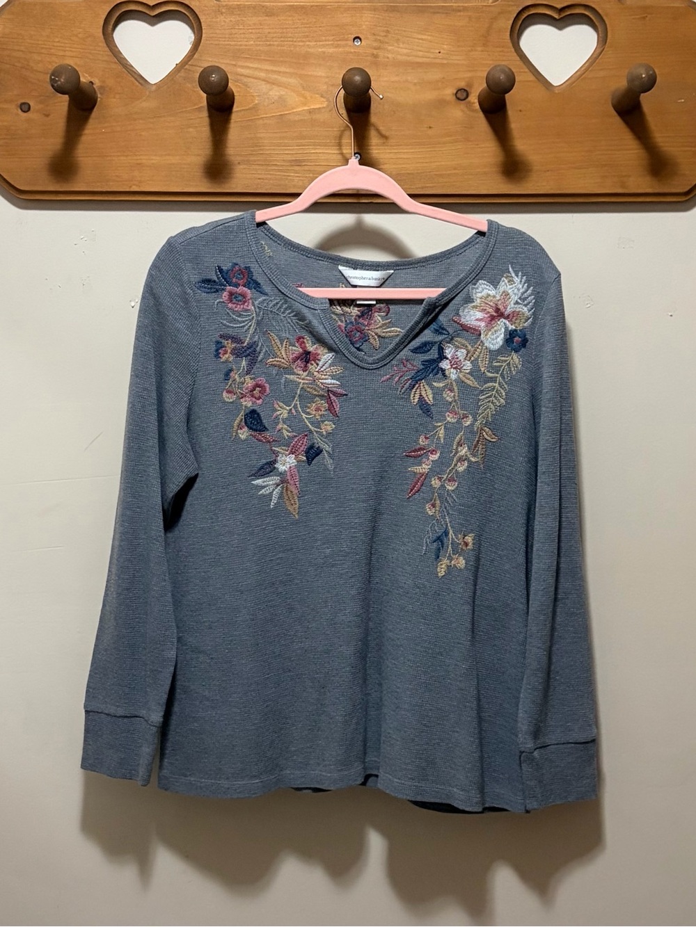 Christopher & Banks Floral Embroidered Waffle Knit Top Women’s L Gray Boho